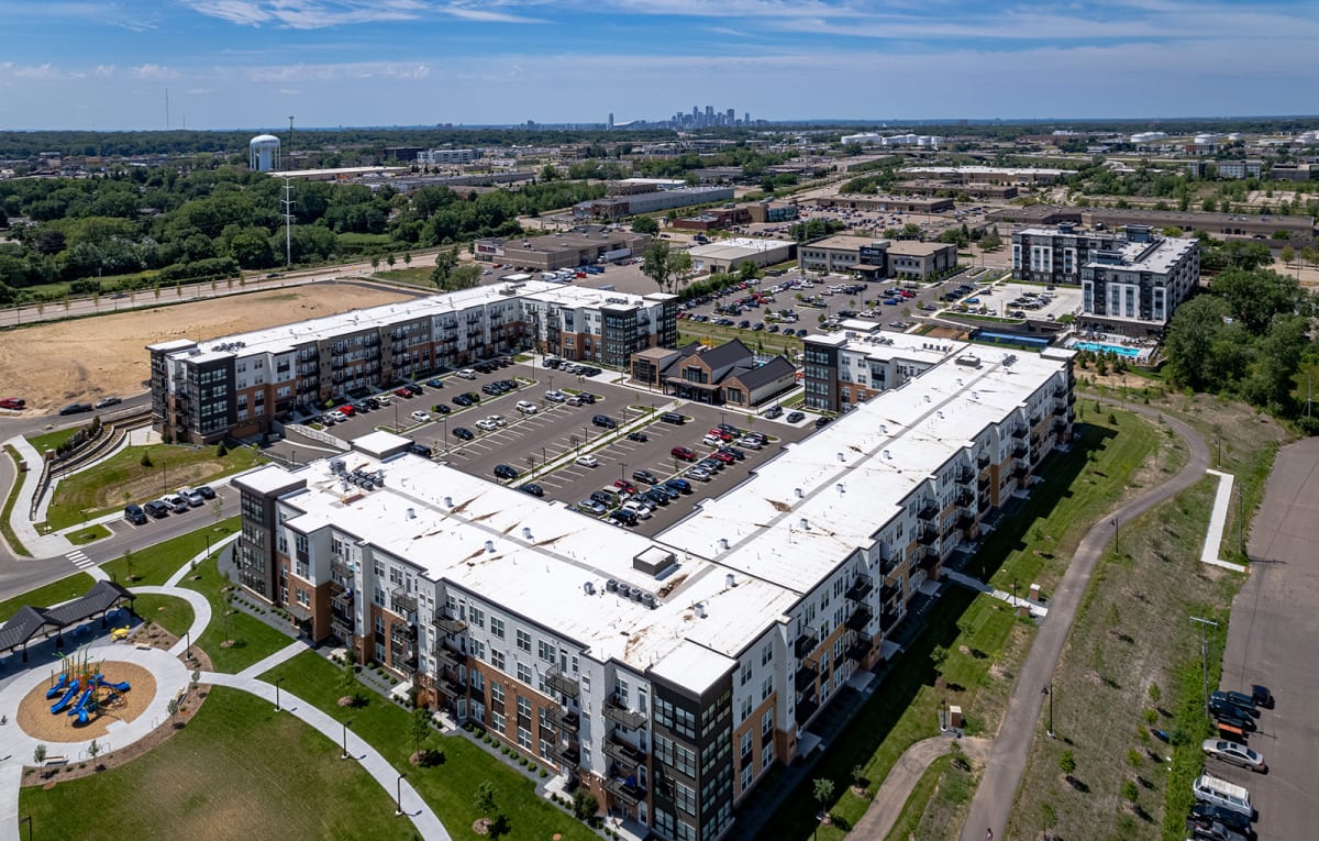 The Oasis Apartments Roseville Mn